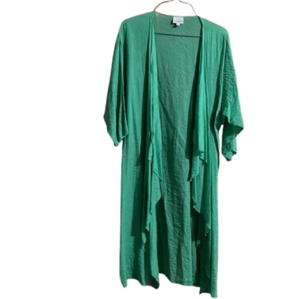 #426 Lularoe Shirley medium Kimono